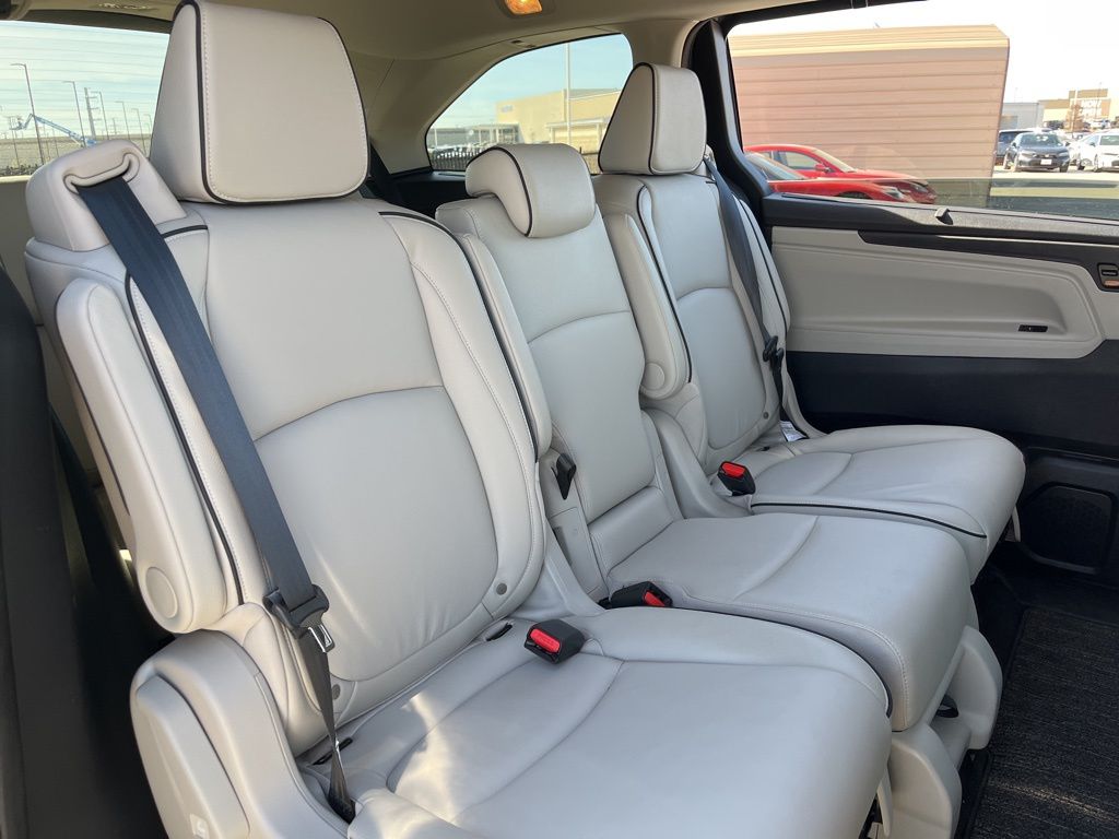Thumbnail: 2026 Honda Odyssey - 28