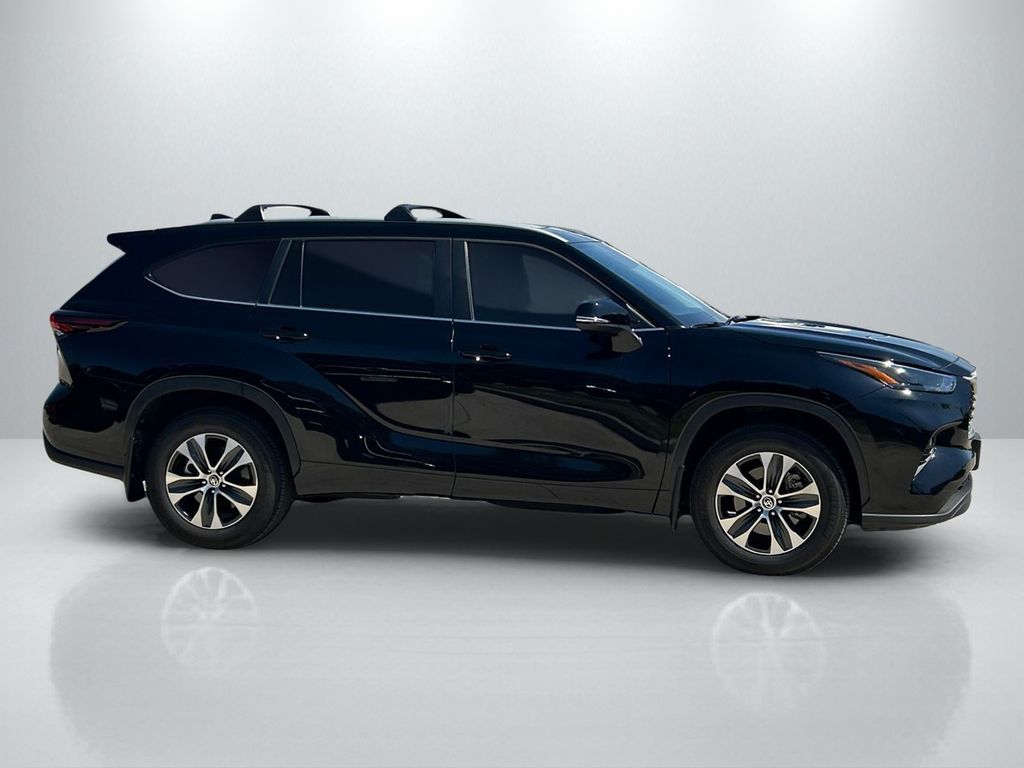 Used 2026 Toyota Highlander SUV