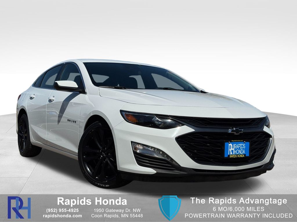 Summit White 2024 Chevrolet Malibu LT with 1LT FWD Sedan Front-Wheel Drive Continuously Variable Transmission