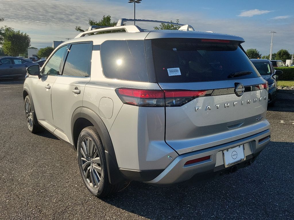 Thumbnail: 2025 Nissan Pathfinder - 3