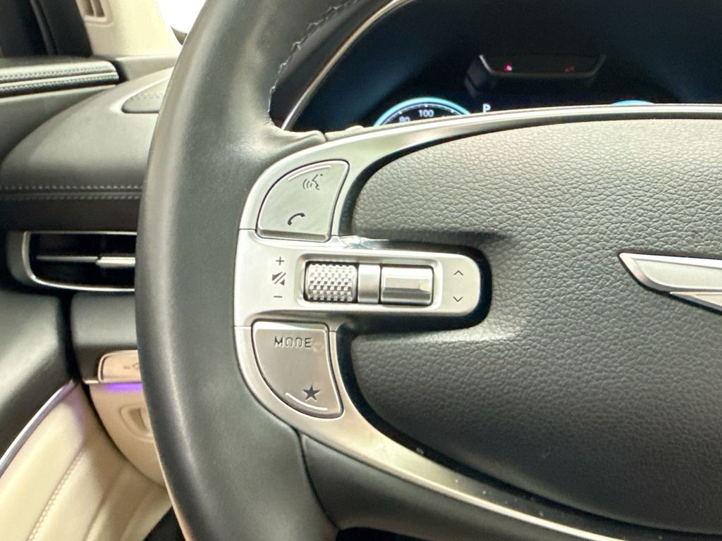 Thumbnail: 2023 Genesis GV80 - 11