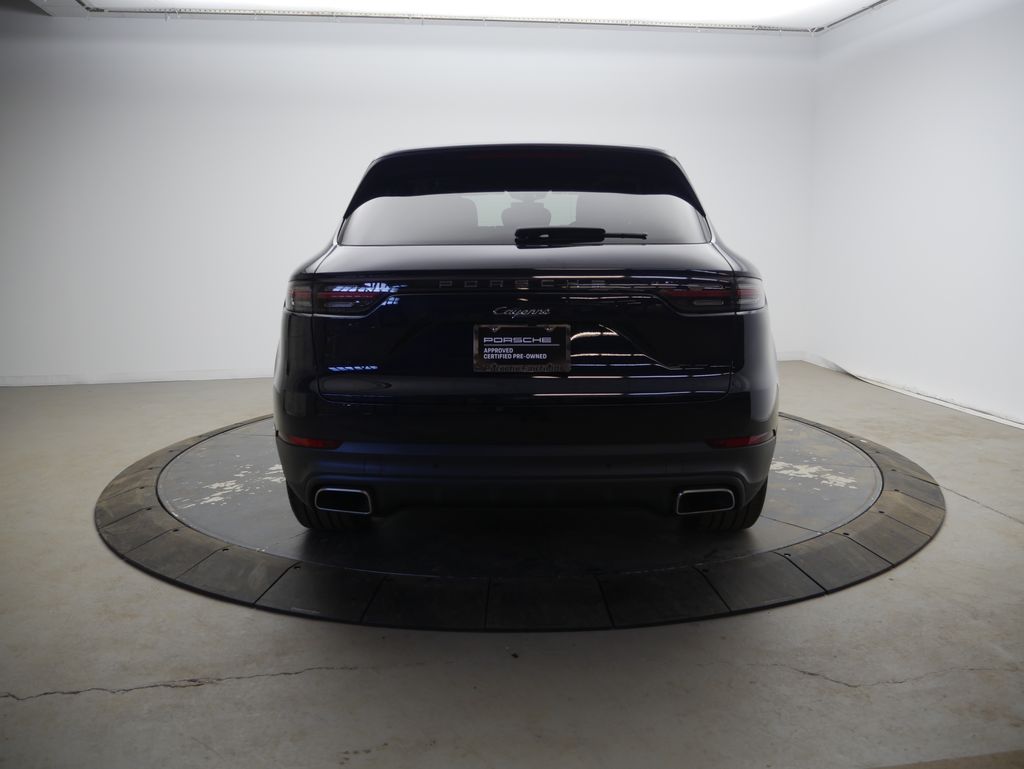 Thumbnail: 2023 Porsche Cayenne - 6