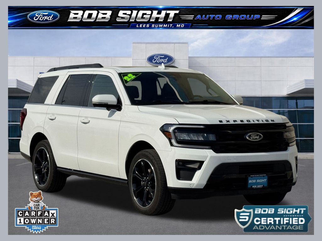 Oxford White 2022 Ford Expedition SUV / Crossover Four-Wheel Drive Automatic