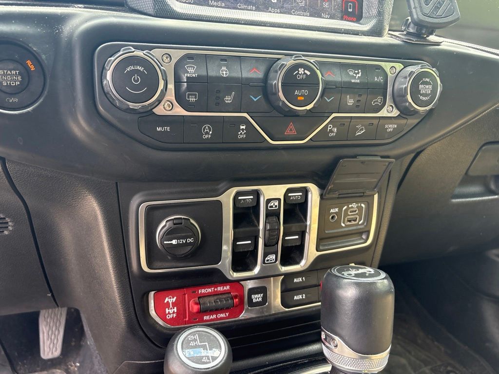 2018 Jeep Wrangler Unlimited Rubicon White at Luther Ford