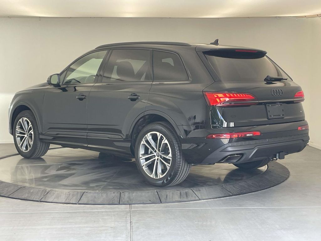 2026 Audi Q7 45 Premium Black at Audi Porsche Sewickley