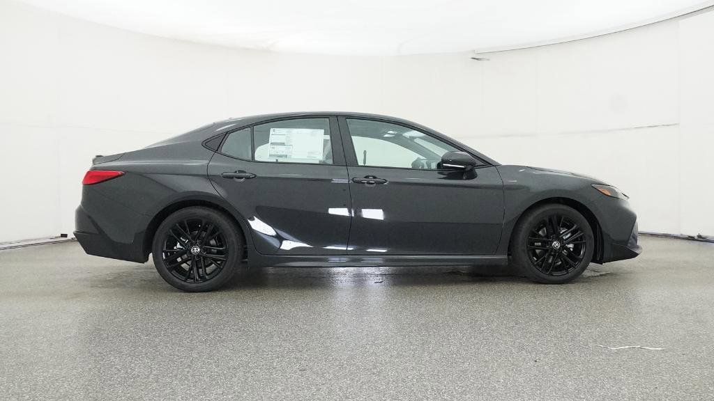 Thumbnail: 2026 Toyota Camry - 4