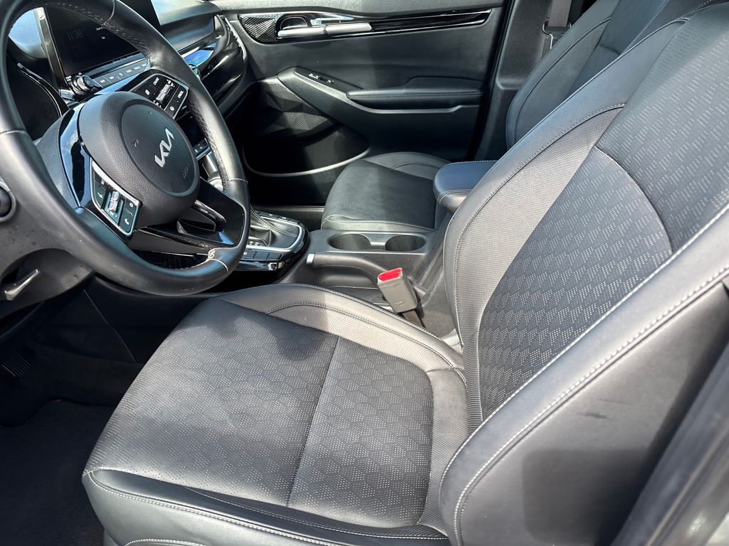Used Car 2023 Kia Seltos  Ex For Sale Under $25,000 In Austin, Texas