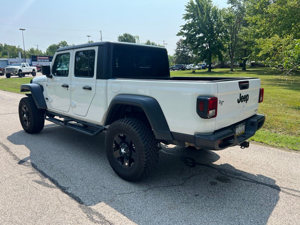 Photo 3 of 2020 Jeep Gladiator Sport