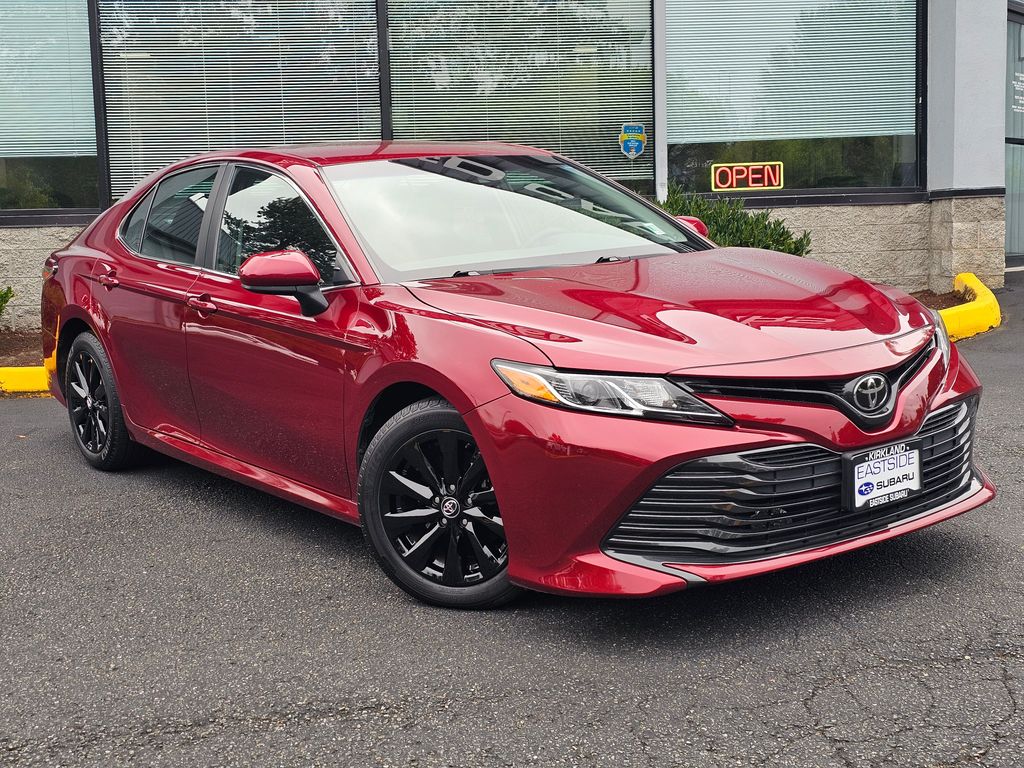 Red (Ruby Flare Pearl) 2018 Toyota Camry Sedan Front-Wheel Drive 8-Speed Automatic