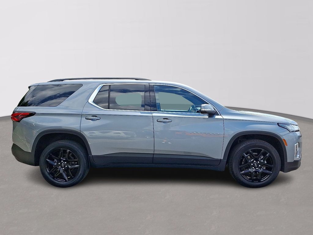 Thumbnail: 2023 Chevrolet Traverse - 7