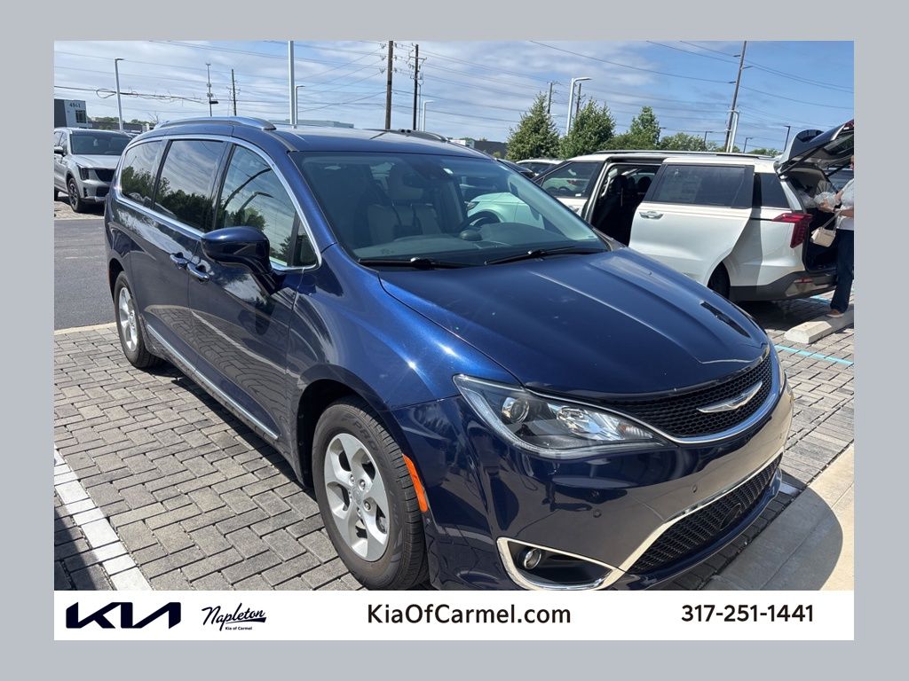 Jazz Blue Pearlcoat 2017 Chrysler Pacifica Touring L Plus FWD Minivan Front-Wheel Drive 9-Speed Automatic