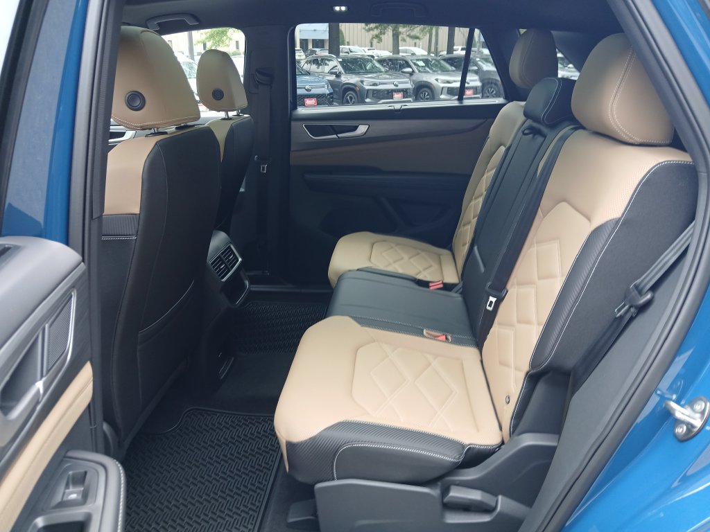 New 2026 Blue Volkswagen SE w/Technology image 24