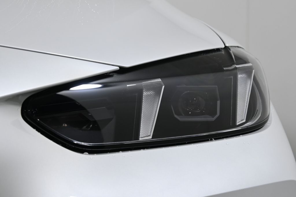 Thumbnail: 2026 BMW 4 Series - 11