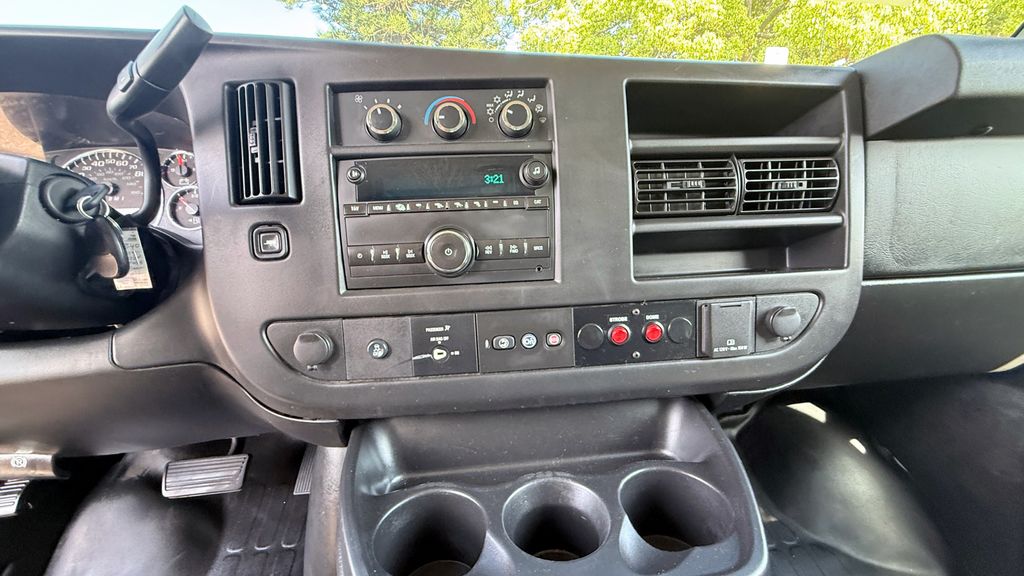 Used 2015 Chevrolet Express 2500 Work Van 3D Cargo Van