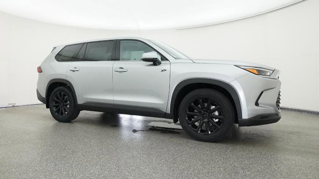 Thumbnail: 2025 Toyota Grand Highlander - 20