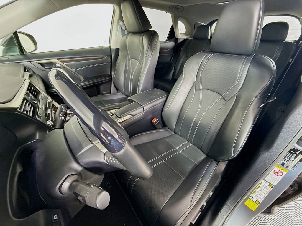 Thumbnail: 2019 Lexus RX - 21