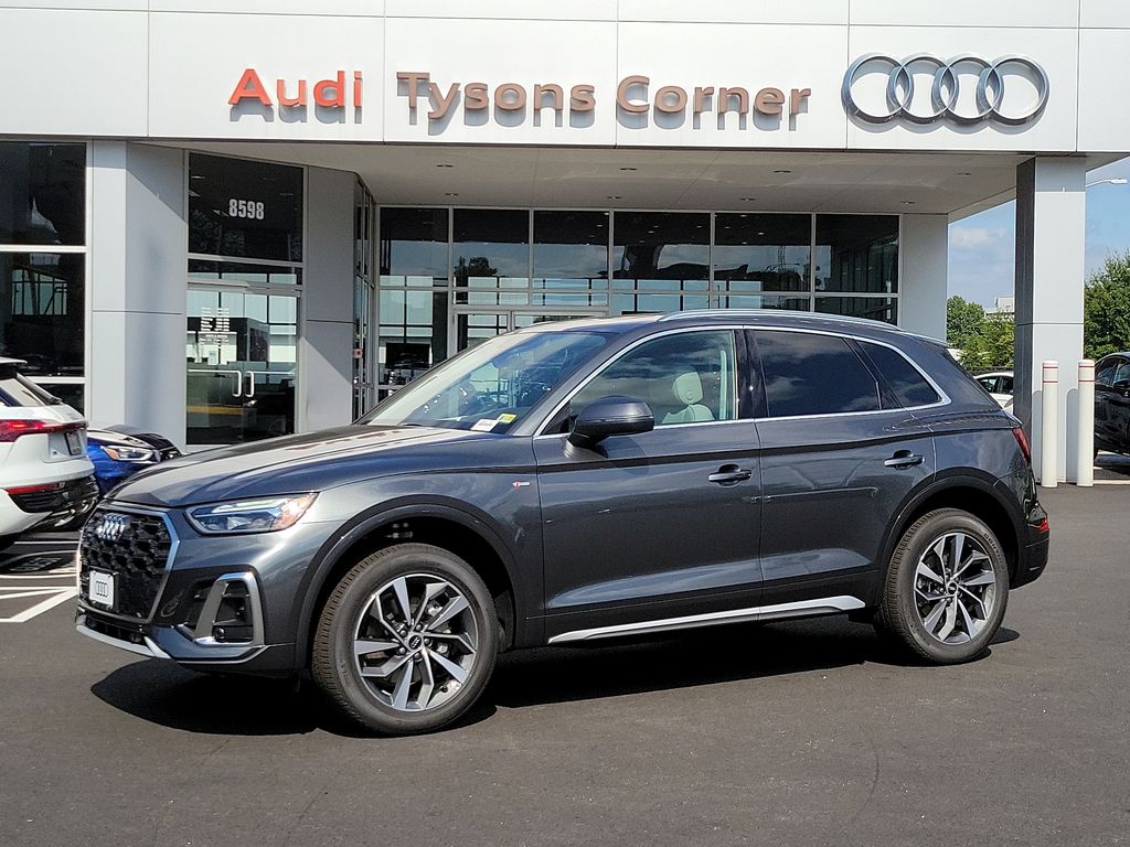 2024 Audi Q5  -
                Vienna, VA