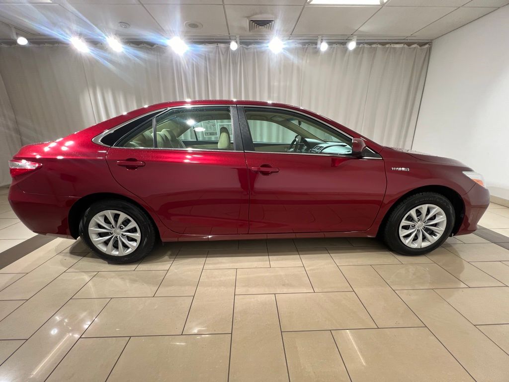 2015 Toyota Camry LE 7