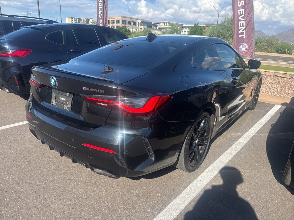 Thumbnail: 2023 BMW 4 Series - 4