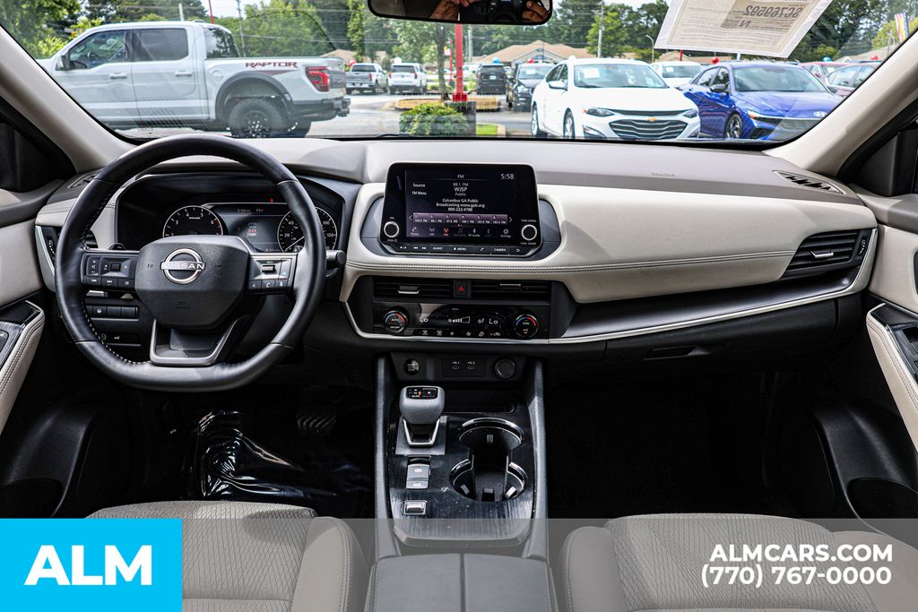 Used 2025 Black Nissan SV image 29
