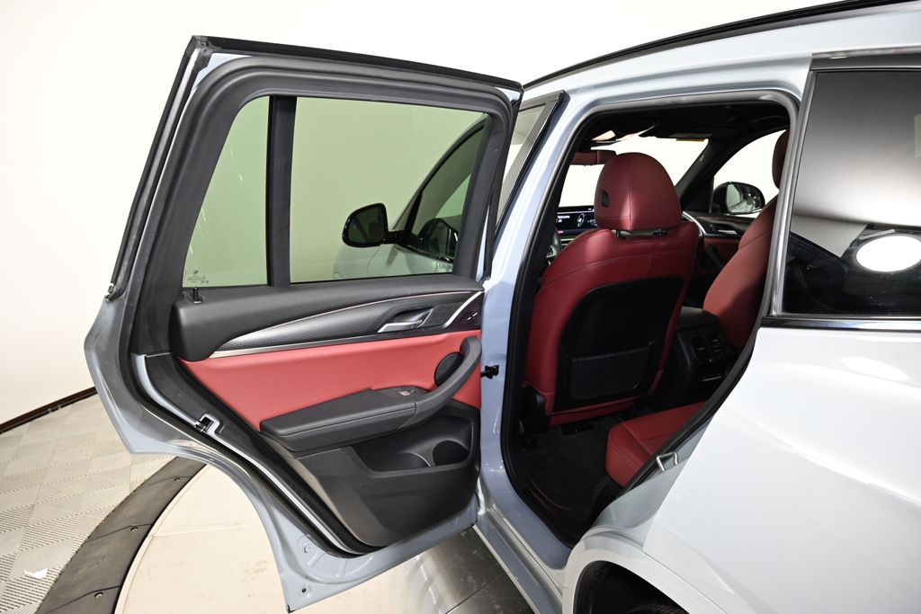 Thumbnail: 2023 BMW X3 - 23