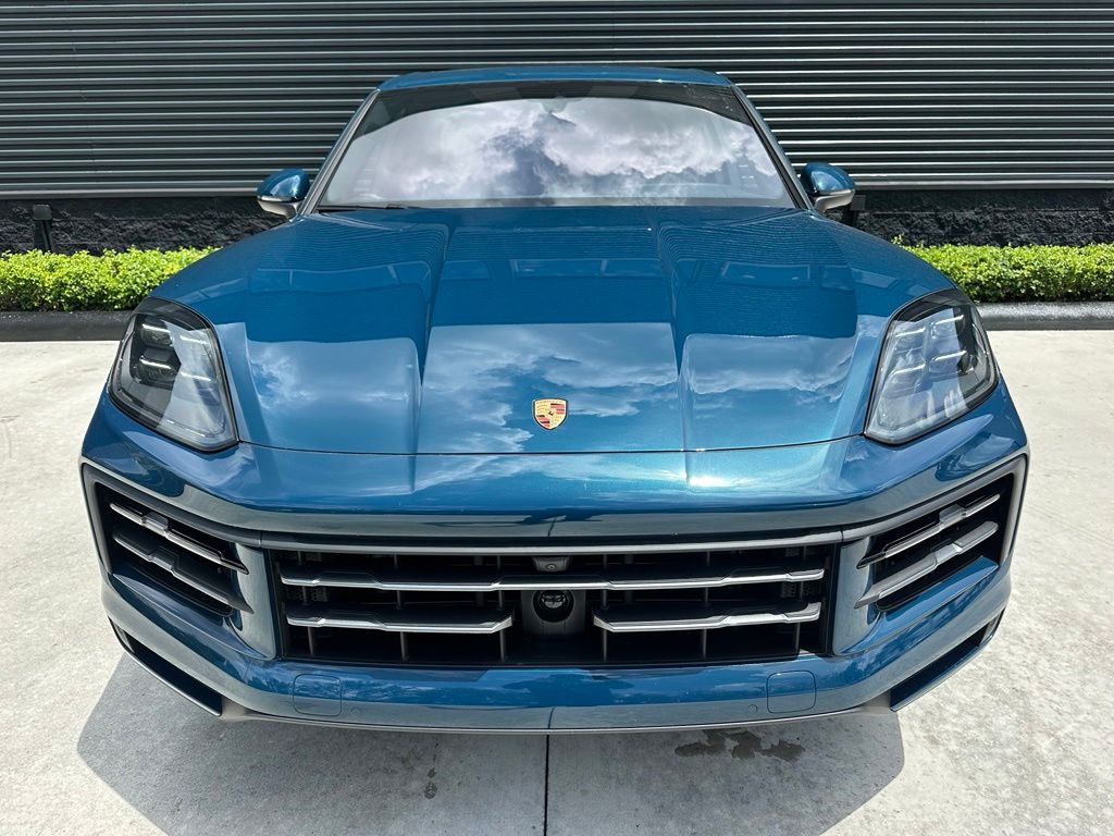Thumbnail: 2026 Porsche Cayenne - 8