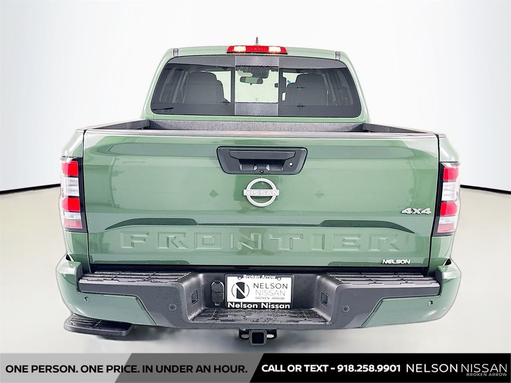 View vehicle photo 6