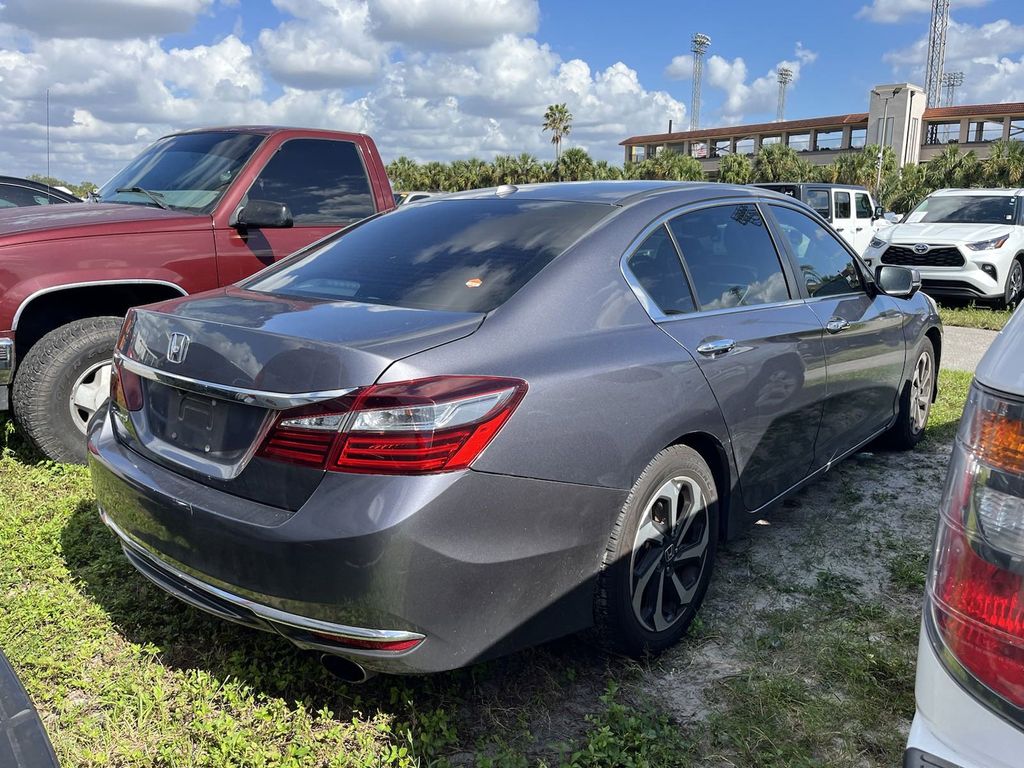 2017 Honda Accord EX 3