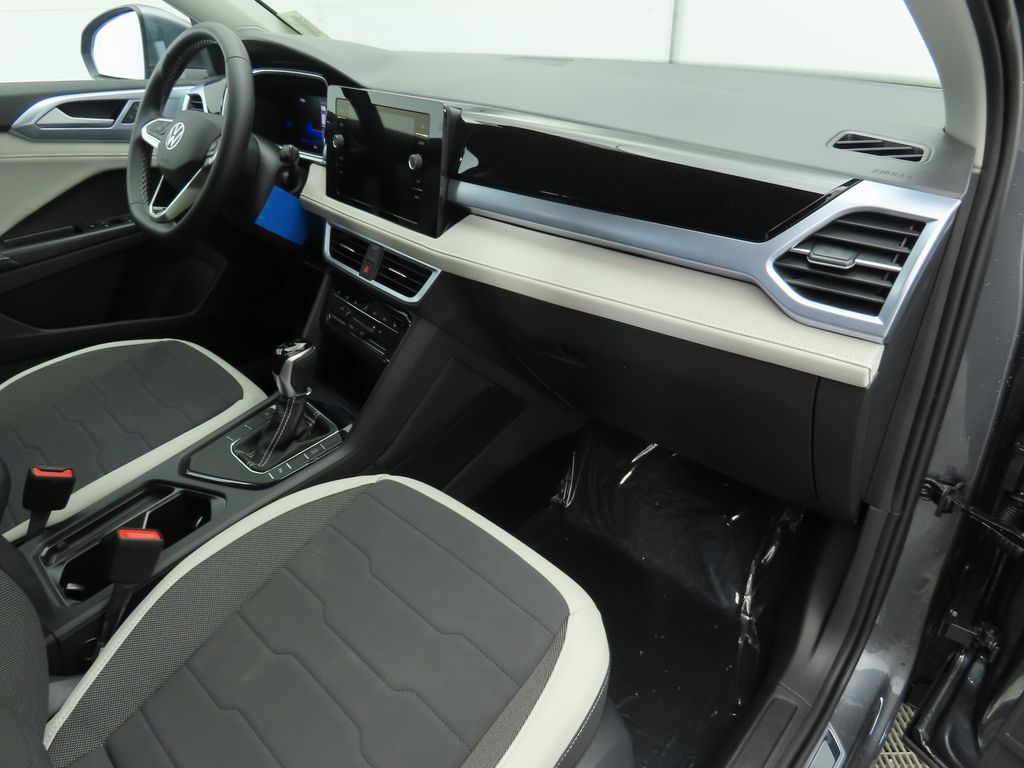 Thumbnail: 2026 Volkswagen Taos - 17