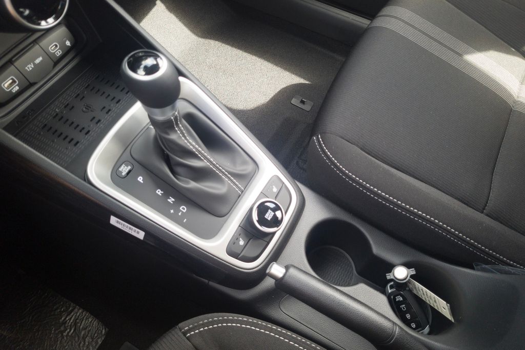 New 2026 Black Hyundai SEL image 22