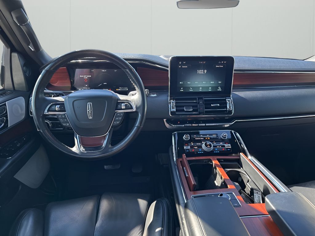 Used Car 2021 Lincoln Navigator  Reserve For Sale Under $50,000 In Austin, Texas