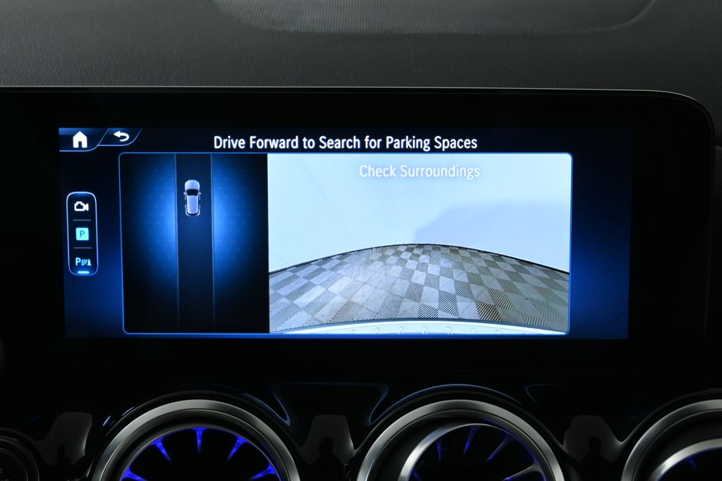 Thumbnail: 2025 Mercedes-Benz GLA - 23