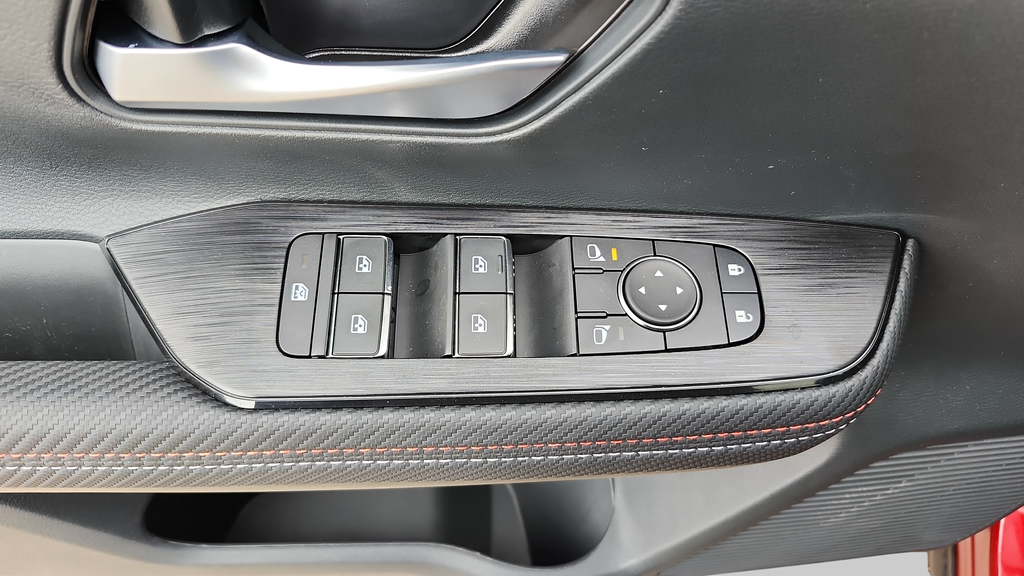 2025 Nissan Kicks
