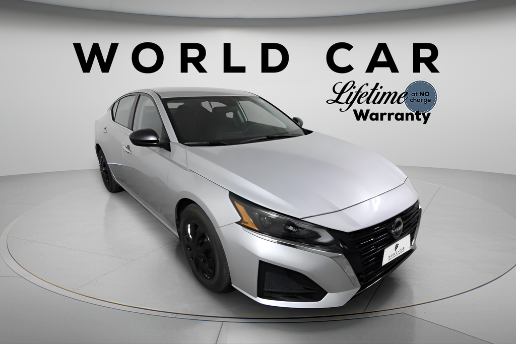 Brilliant Silver Metallic 2024 Nissan Altima 2.5 S FWD Sedan Front-Wheel Drive Continuously Variable Transmission