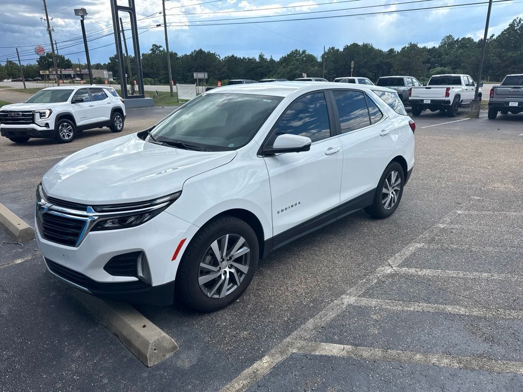 2024 Chevrolet Equinox LT FWD with 1LT
