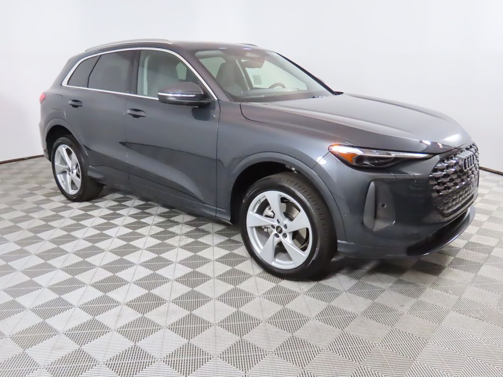 Thumbnail: 2025 Audi Q5 - 7