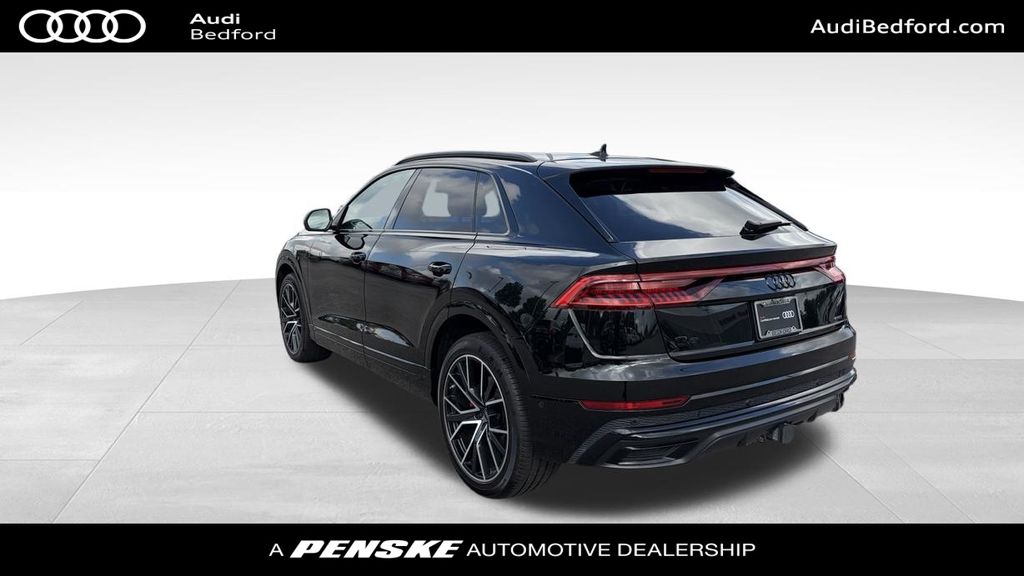 Thumbnail: 2023 Audi Q8 - 6