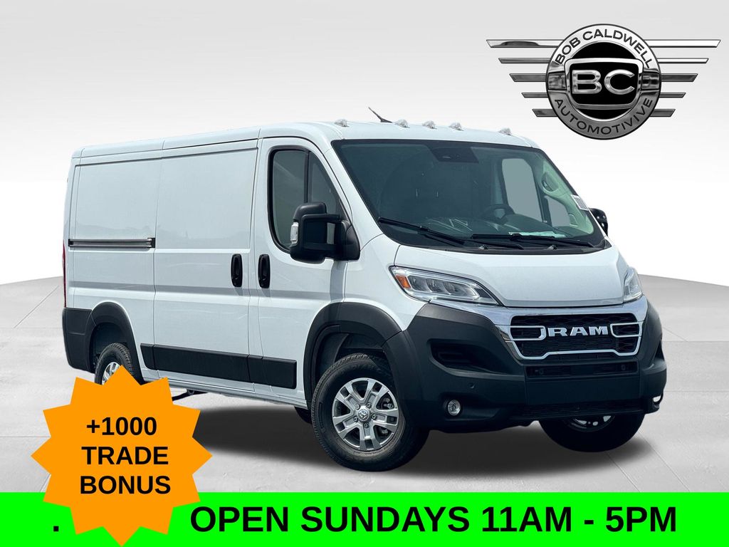 Bright White Clearcoat 2026 RAM ProMaster Van 9-Speed Automatic