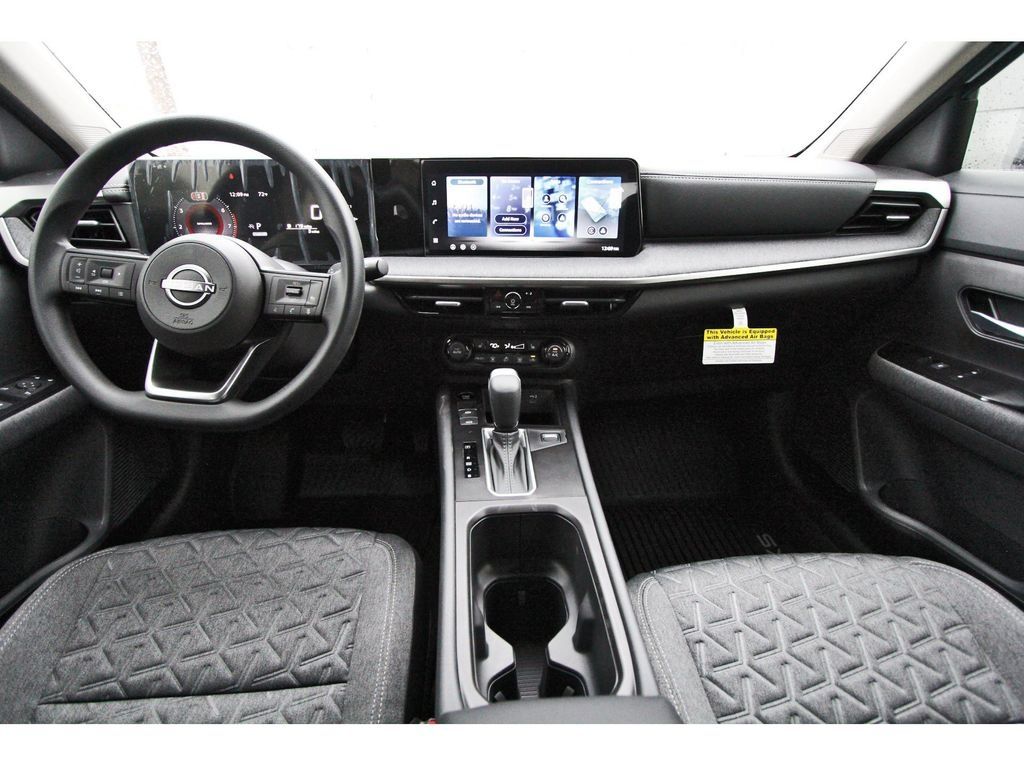 2026 Nissan Kicks SV - 8