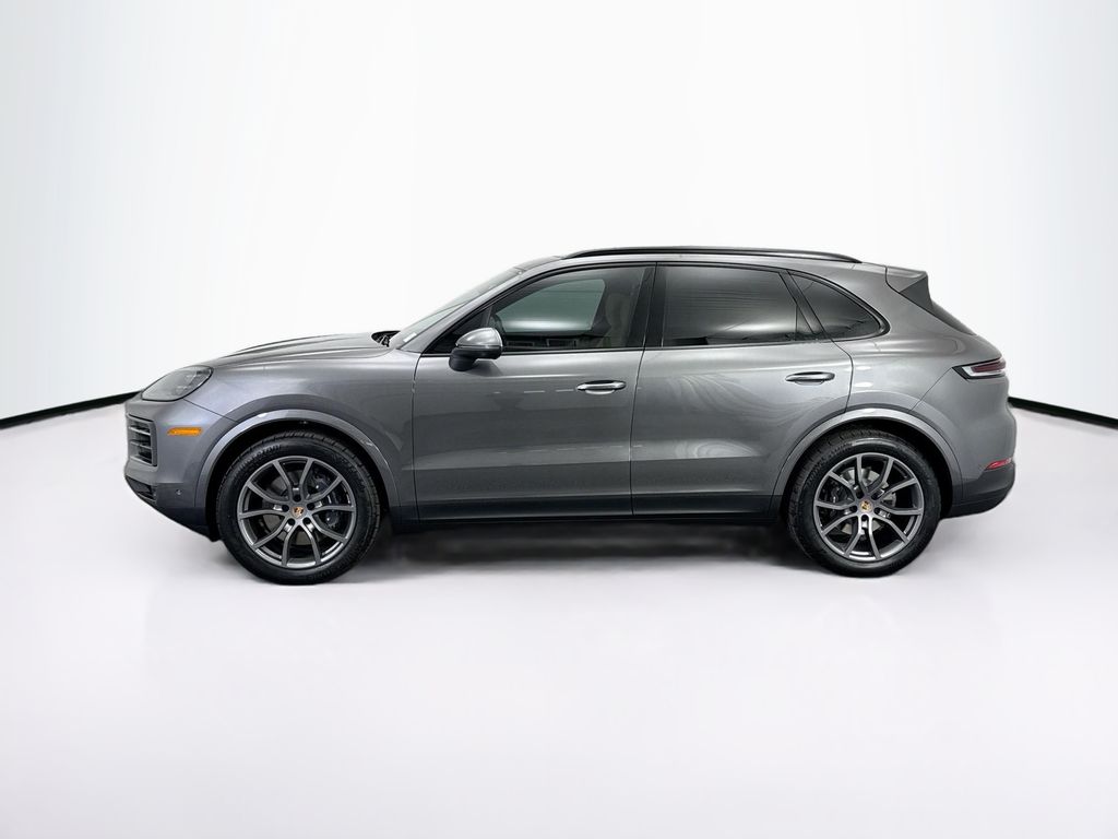 Thumbnail: 2026 Porsche Cayenne - 2