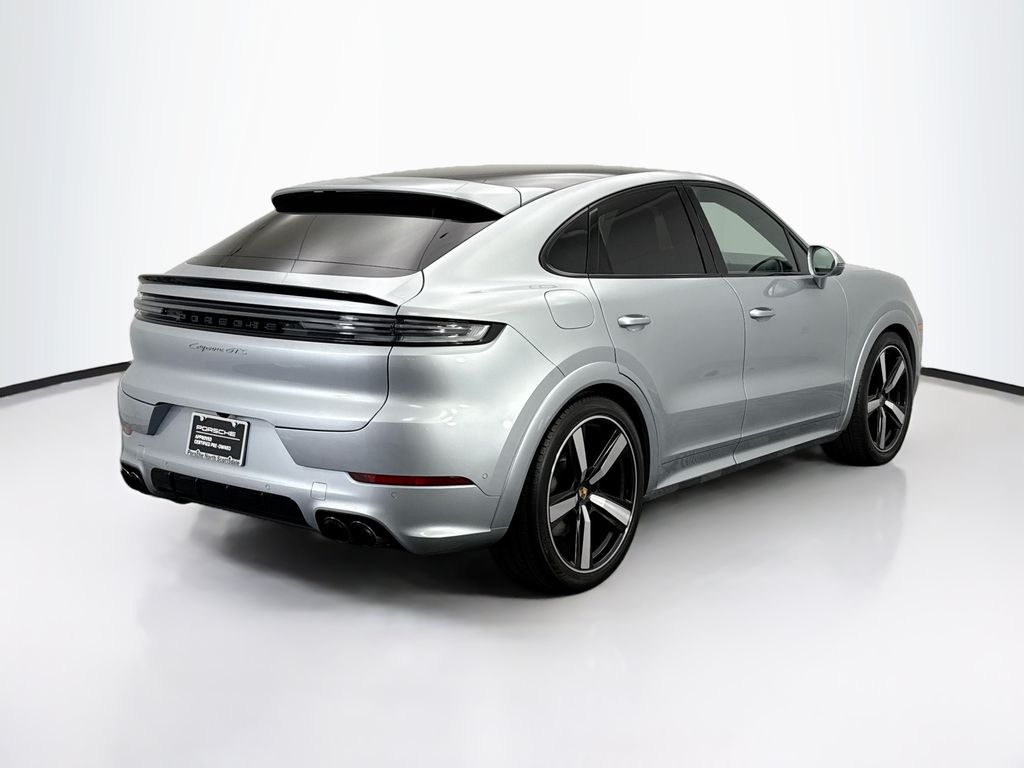 Thumbnail: 2025 Porsche  - 7