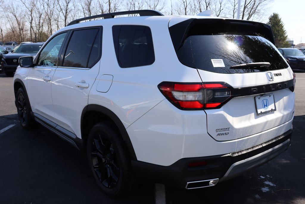 2025 Honda Pilot Touring 3