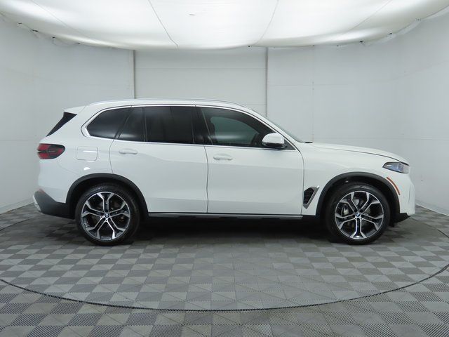 Thumbnail: 2025 BMW X5 - 4