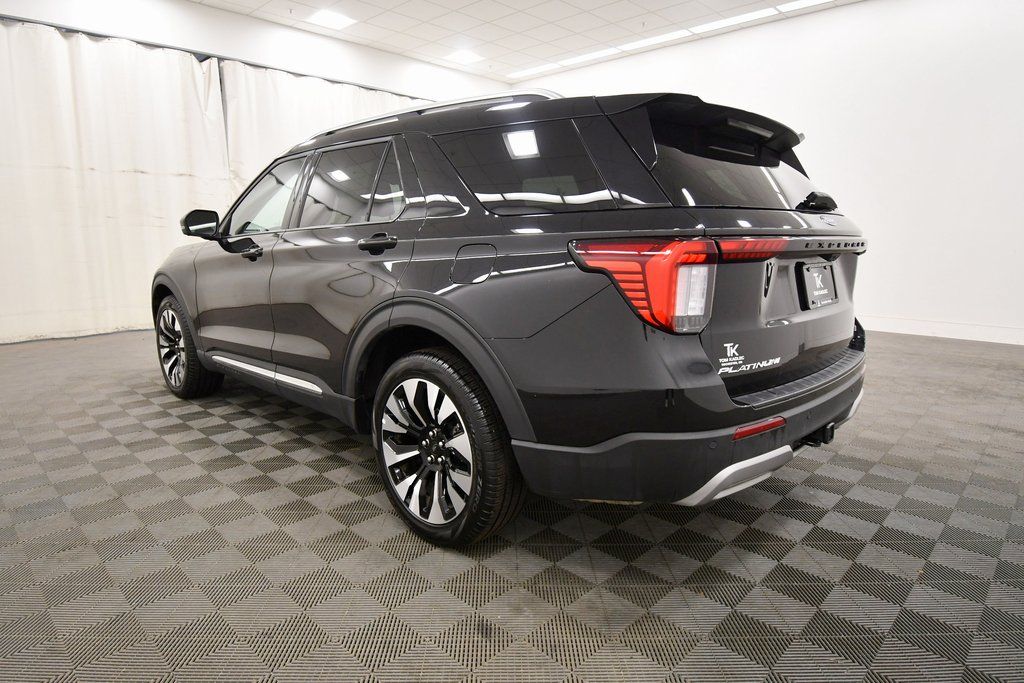 Used 2025 Ford Explorer SUV