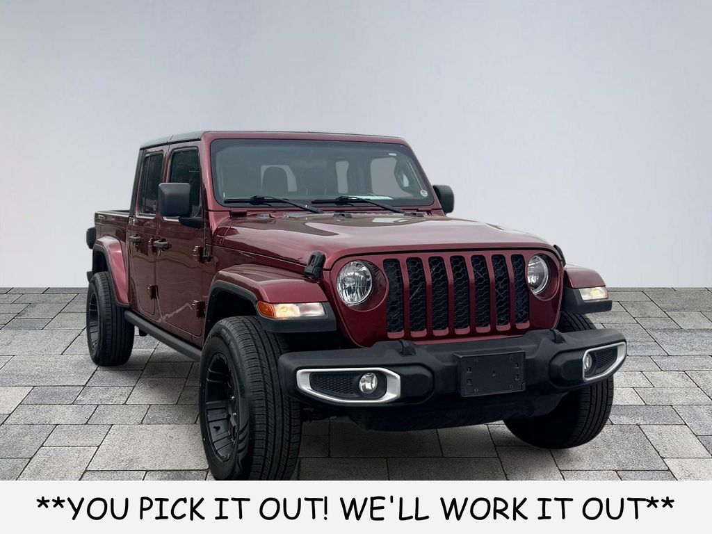2021 Jeep Gladiator Sport Crew Cab 4WD