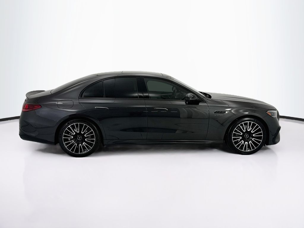 Thumbnail: 2026 Mercedes-Benz E-Class - 4