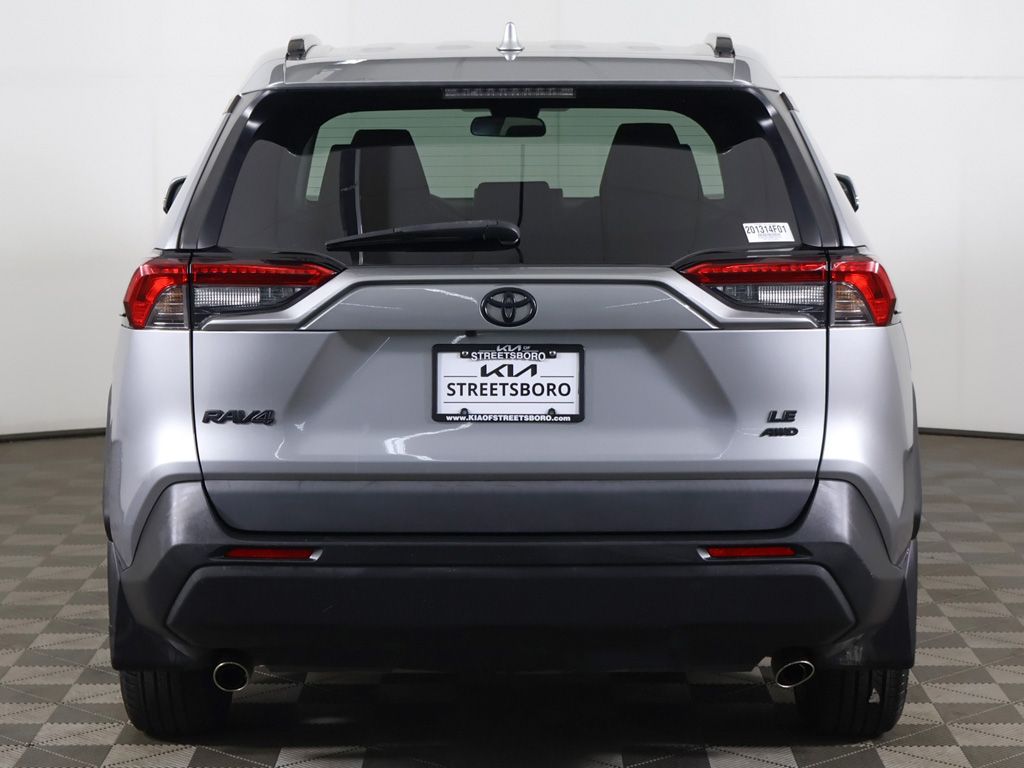 Used 2021 Silver Toyota LE image 10