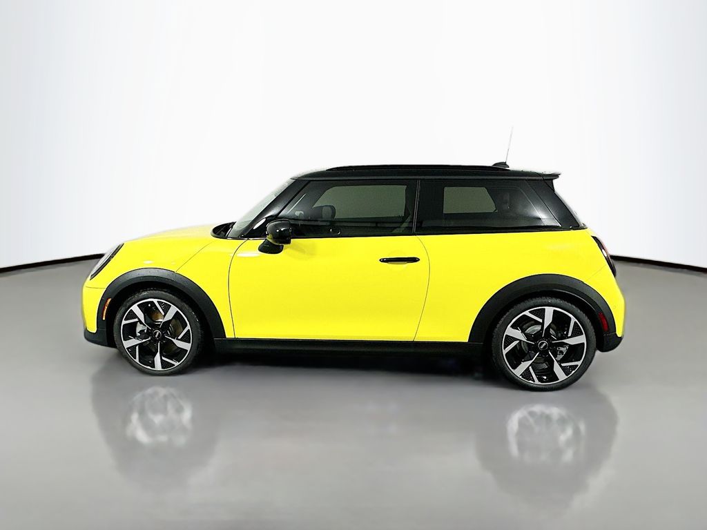 2025 MINI Cooper S 8