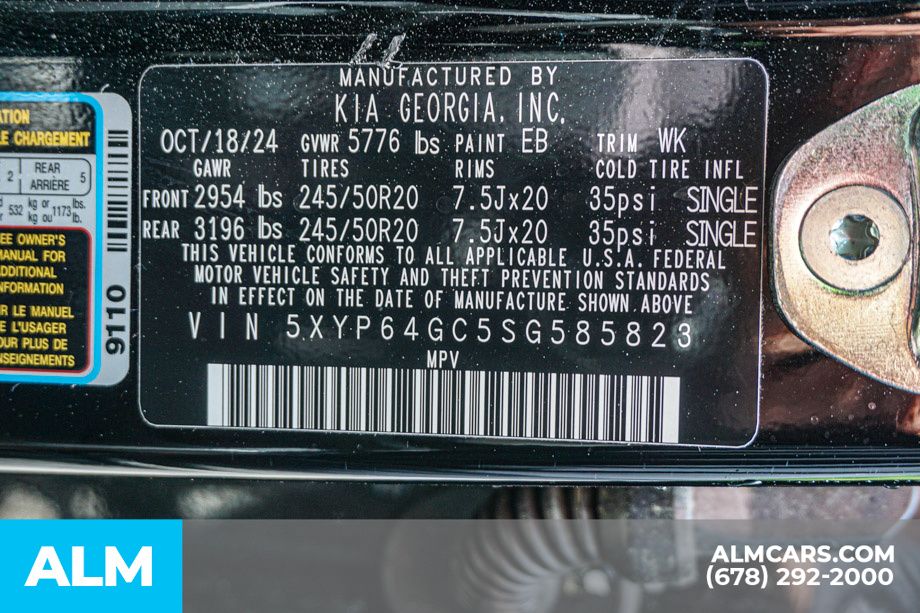 Used 2025 Black Kia S image 60