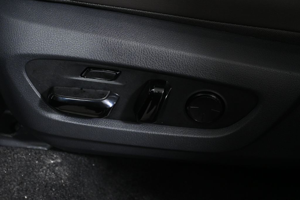 Thumbnail: 2026 Lexus TX - 27